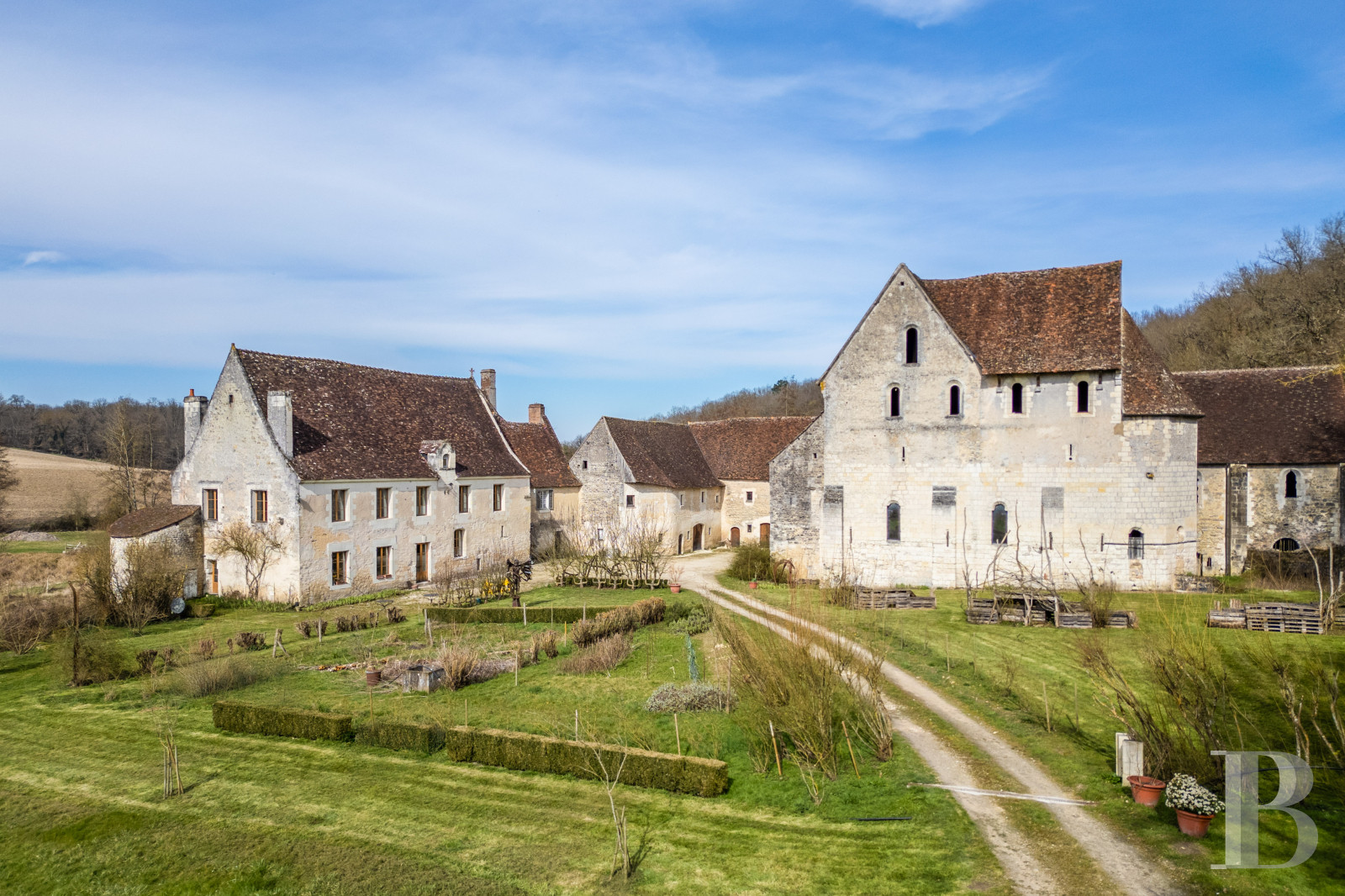 A former château-monastery and its 150-hectare estate near Loches, in Touraine - photo  n°1